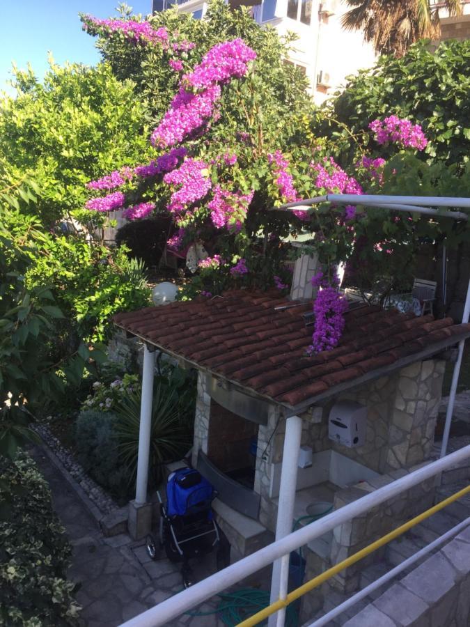 Al Mare Daire Igalo Dış mekan fotoğraf