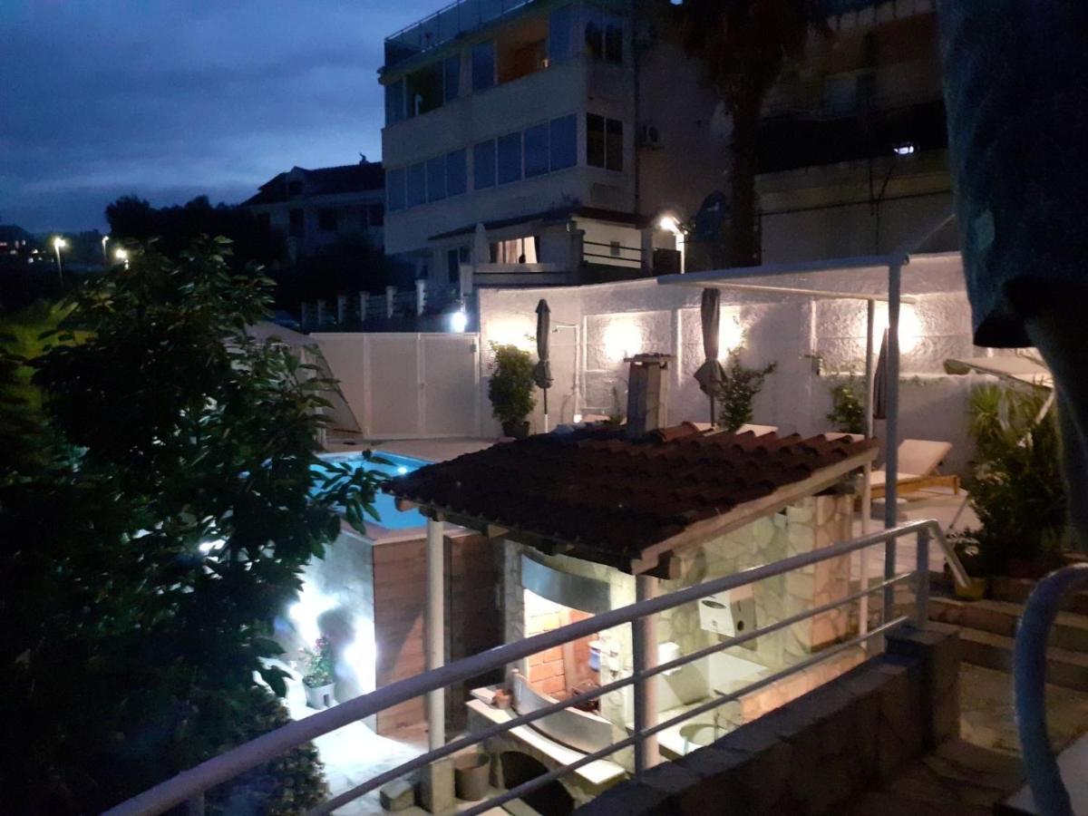 Al Mare Daire Igalo Dış mekan fotoğraf