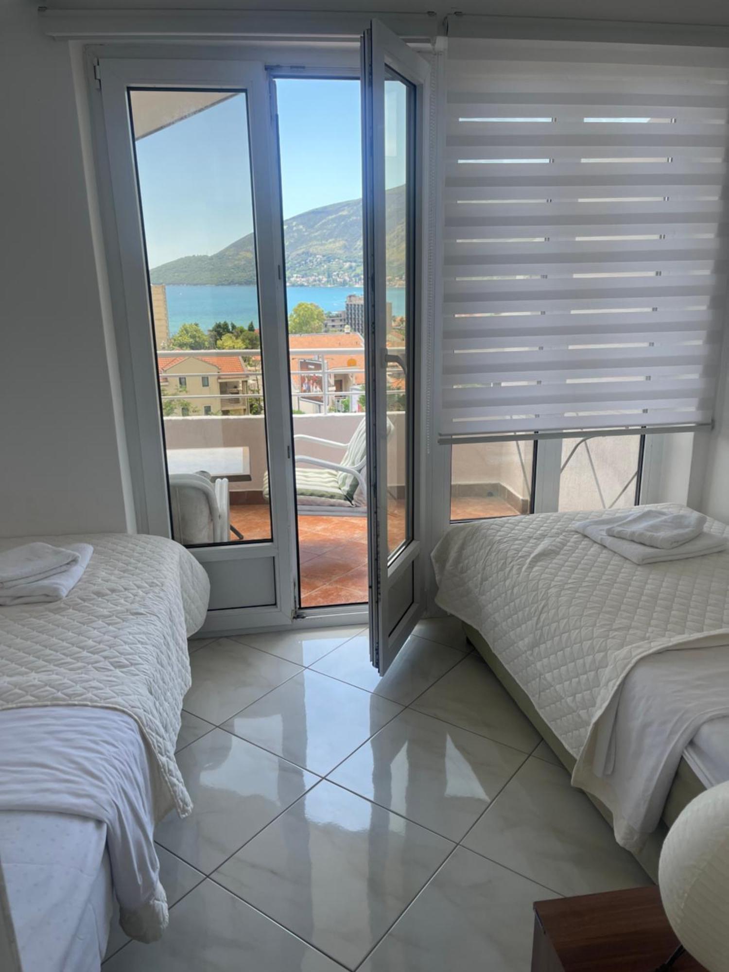 Al Mare Daire Igalo Dış mekan fotoğraf